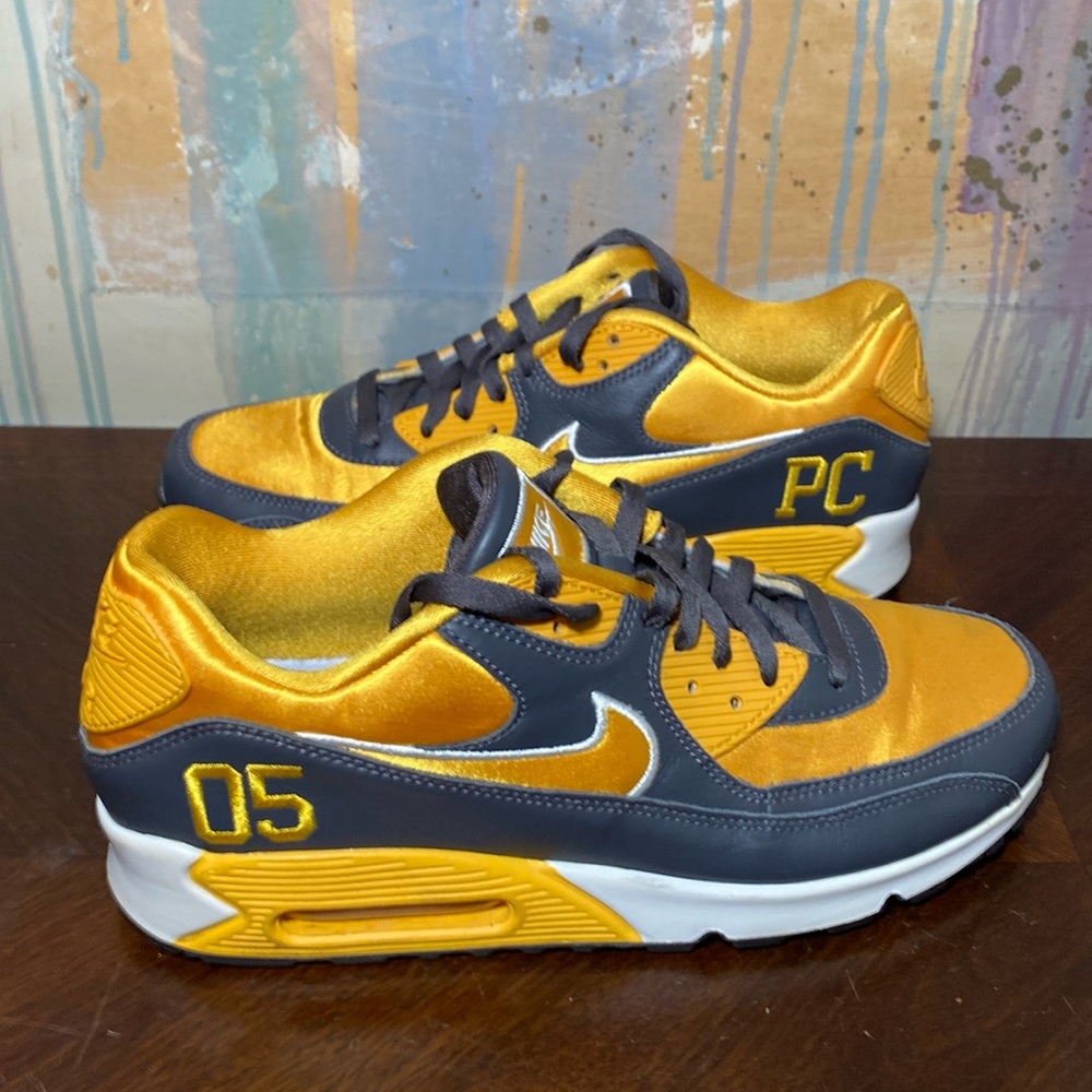 NikeID Air Max 90 Premium Custom 2010 Gold White Black Mens size 10.5 Rare